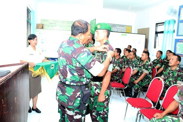 UPACARA PENUTUPAN PEMBEKALAN BINTARA DAN TAMTAMA KOTER DI KODIM 0726/SUKOHARJO