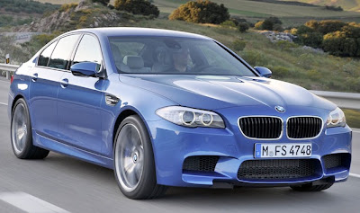 2012-BMW-M5-Series-Front