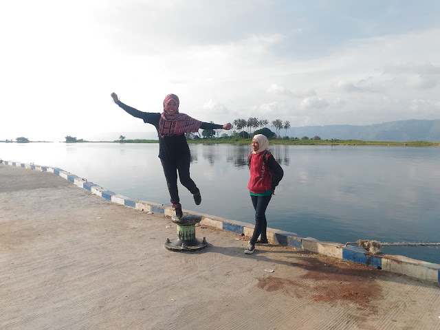 pelabuhan simanindo samosir