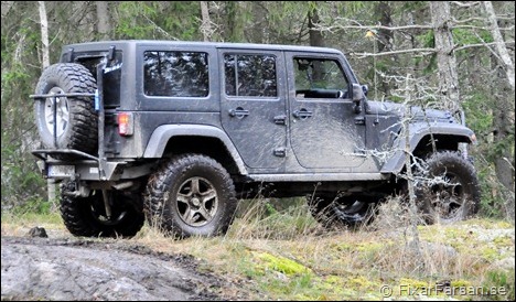 JEEP-WRANGLER-UNLIMITED-3.8-AUT-146kW-199hk-2007-Terrängkörning-Mattgrå