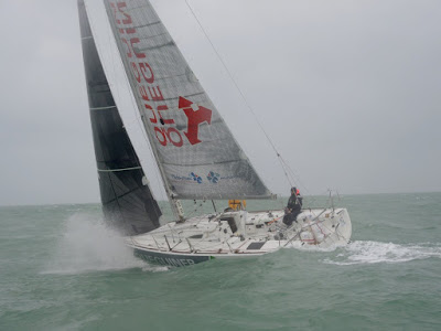 Yann Eliès en double sur la Solo Concarneau