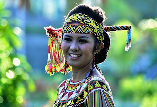 bookmarkq Pesona Kecantikan Gadis  gadis  Suku  Dayak