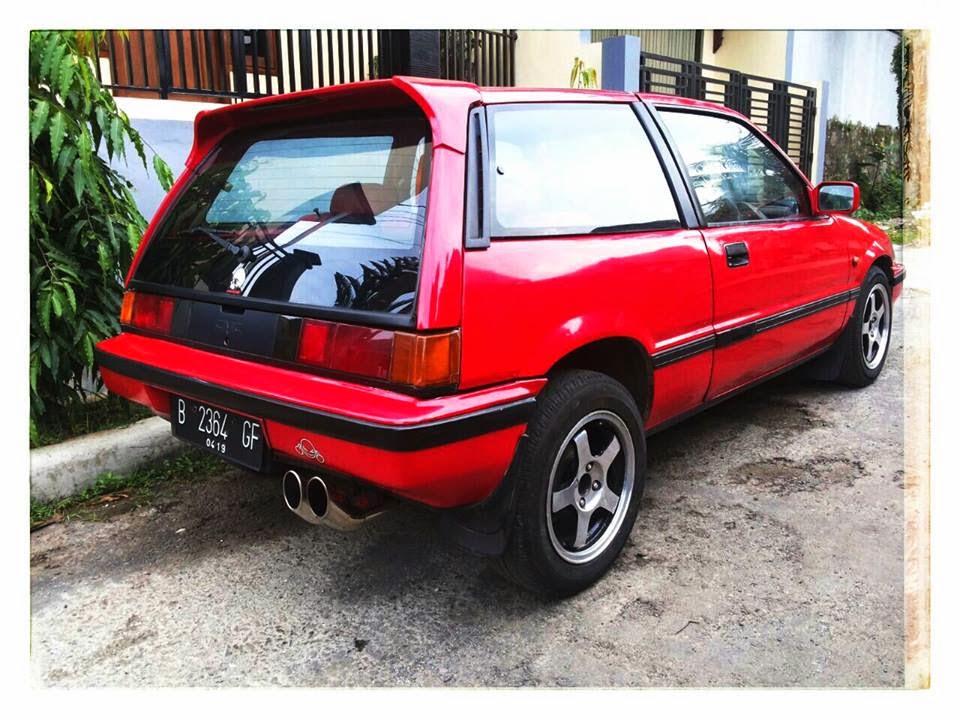 Jual Civic  Wonder 2  Pintu  Warna Merah BOGOR LAPAK 