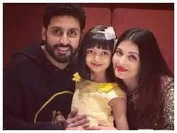 Abhishek Bachchan with Daughter (Aradhya Bachchan) and Wife(Aishwarya Rai)