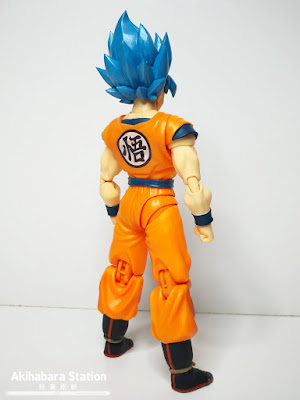 S.H.Figuarts Super Saiyan God Super Saiyan Son Goku de Dragon Ball Super: Broly - Tamashii Nations