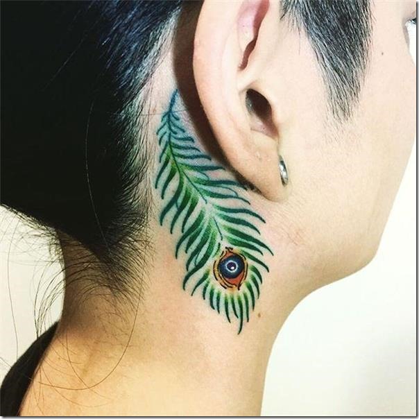 añada-el-ojo-griego-junto-a-la-pena-y-personaliza-tu-tatuaje