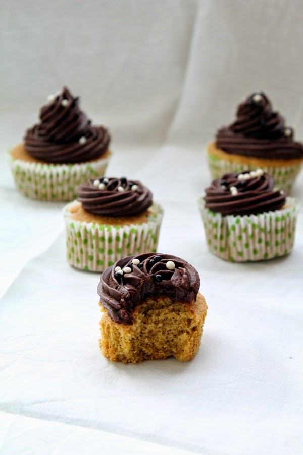 Cupcakes de avena y chocolate