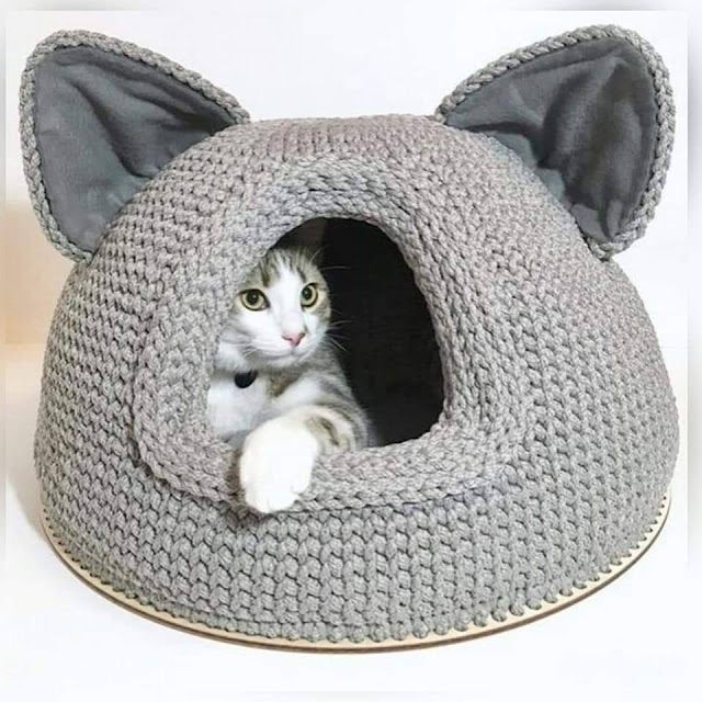 Toca para gatos feita de Crochê