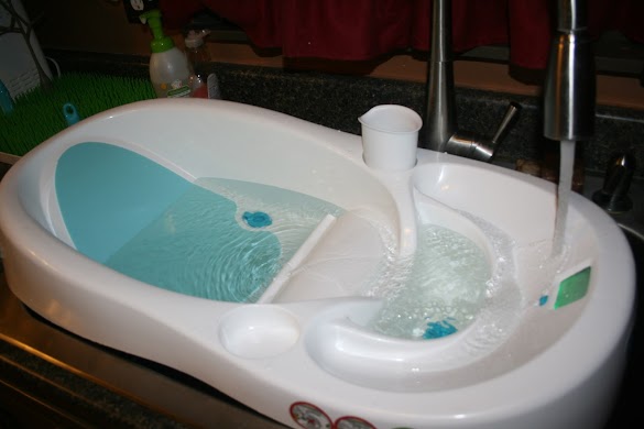 Can I Bathe My Baby In The Kitchen Sink / How Often Should I Bathe My 3 Month Baby : How Often ... - Choose a bathing spot generally, little dogs are easier to bathe than larger dogs.