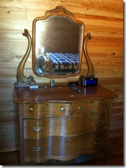vaughn dresser
