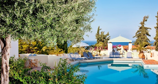 the ooutdoor pool in hersonissos hotels crete