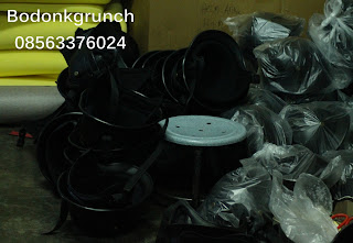 Helm Kulit Surabaya, Jual Helm Kulit, Helm Vespa, Helm CB, Helm Anak.