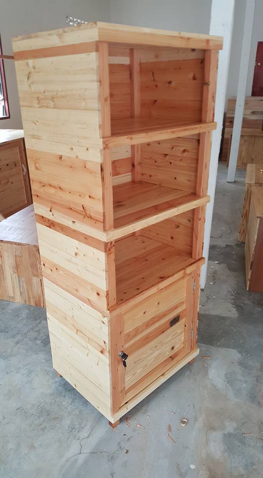 Almari Kayu Pallet  Desainrumahid com