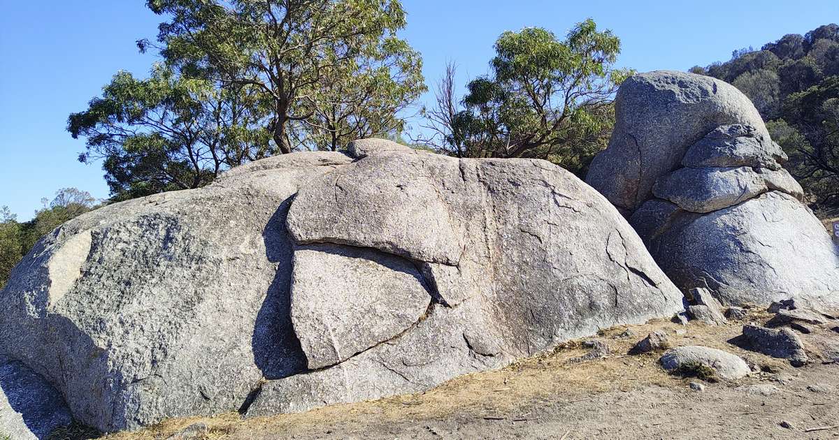 Flinders Peak