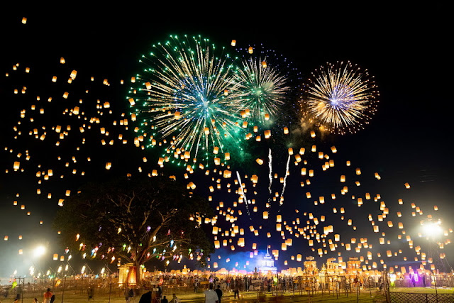 sky lantern festival 2023, yi peng lantern festival 2023, yi peng 2023, lantern festival 2023, chiang mai lanterns, CAD khomloy 2023, chiang mai yi peng lantern festival 2023
