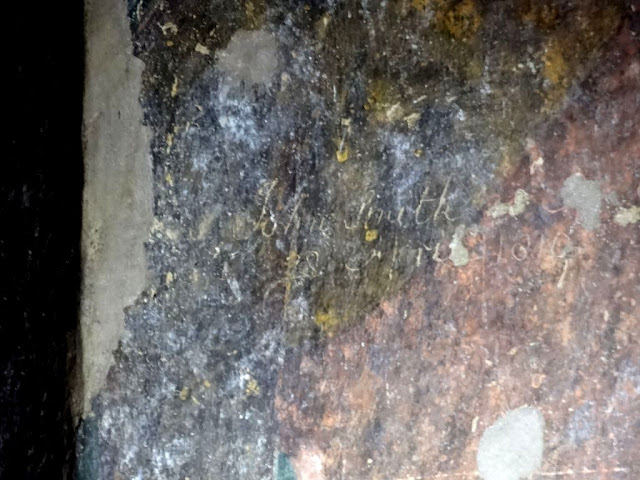 Signature of John Smith in Ajanta cave number 10 - Pillar R13