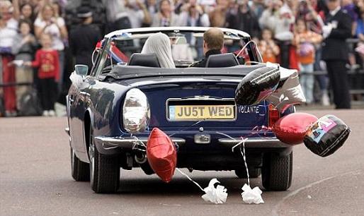 kate and william royal wedding images. Just Wed Kate William After