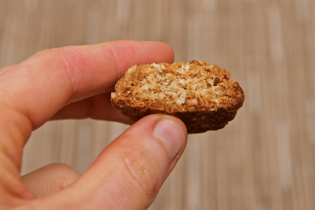 ANZAC biscuits - Dessert - Food - Biscuits - Coconut - Oat - Avoine - Golden Syrup - Australia - New-Zealand - Cooking - Cook - Cuisine