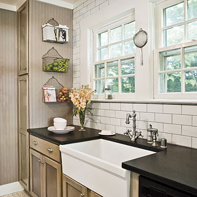 Cottage Kitchen Images on Their White Subway Tile Backsplash Yet    Kitchens Forum   Gardenweb