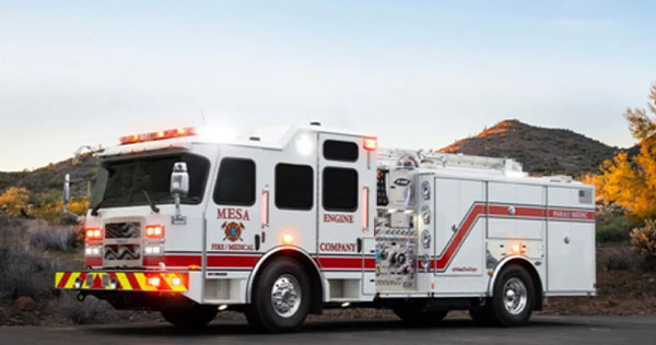 El primer camión de bomberos totalmente eléctrico de Arizona
