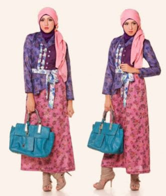 dress muslim batik dengan warna berani