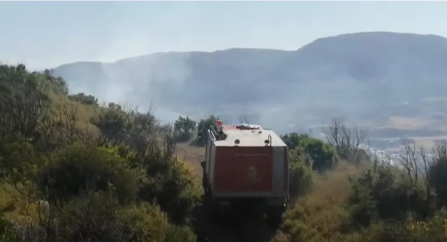 Света гора Објављени први снимци великог пожара на Светој гори, ветар отежава гашење /ВИДЕО/