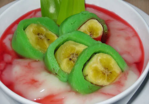 http://resep04.blogspot.com/2014/04/cara-untuk-membuat-es-pisang-ijo-yang.html