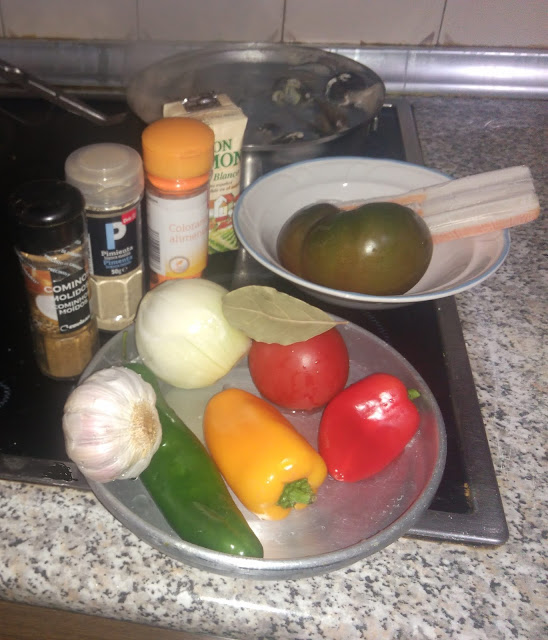 ingredientes paella marisco