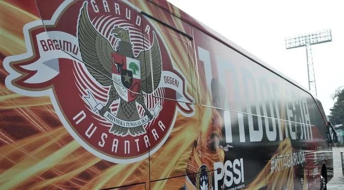 Bus Baru Timnas Indonesia #KitaGaruda Dari Supersoccer, Kontrak Dari Safari Dharma Raya (OBL) ?