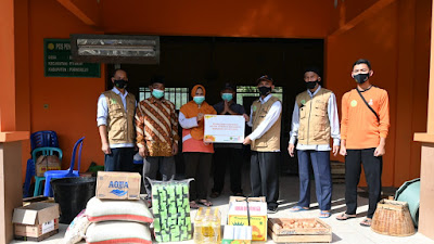 Lazismu Berikan Bantuan Korban Banjir di Pituruh dan Ngombol