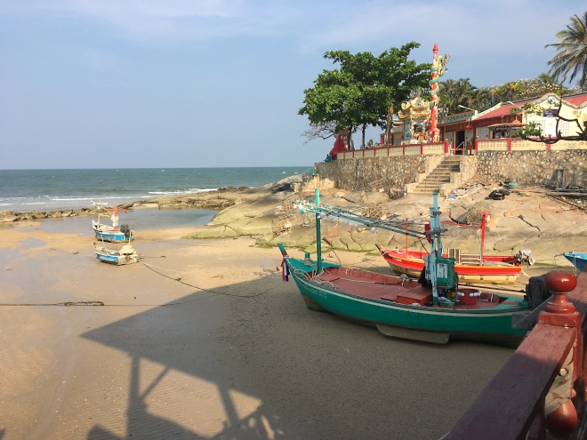 Blick auf den Strand von Hua Hin