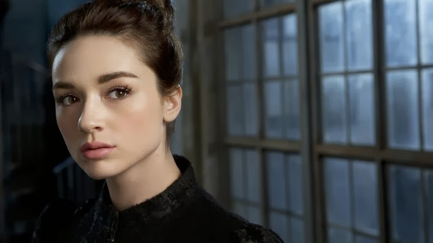 Crystal Reed Hd Wallpapers 