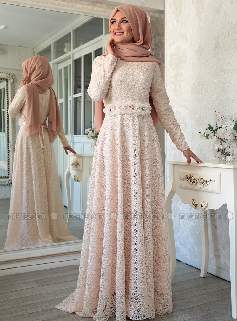 Mod le robe  hijab  pour soir e Style 2022 Hijab  Fashion 