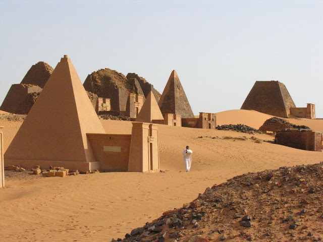 صور اهرامات السودان 