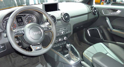 A1 Audi 1.4 T S-Line, the color of gold interior