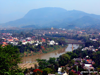 MONTE PHU SI. LUANG PRABANG, LAOS