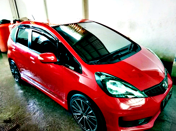 IKLAN BISNIS SAMARINDA Dijual  Mobil  Honda  Jazz  Rs Matic 