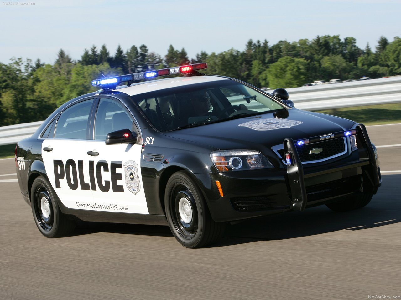 ... français d'automobiles: 2011 Chevrolet Caprice Police Patrol Vehicle