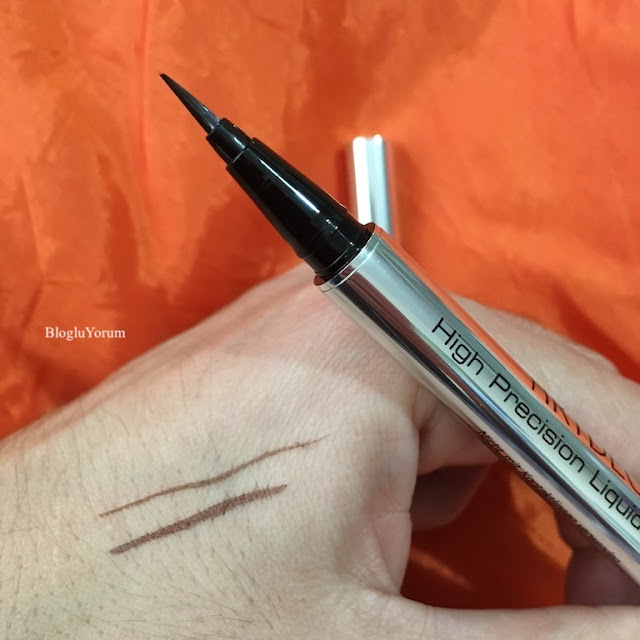 artdeco high precision liquid liner 03