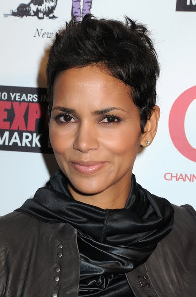 halle berry hairstyles. Halle Berry Hairstyles 2009,