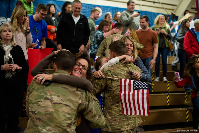 COLORADO SPRINGS PREMIER MILITARY HOMECOMING PHOTOGRAPHER 