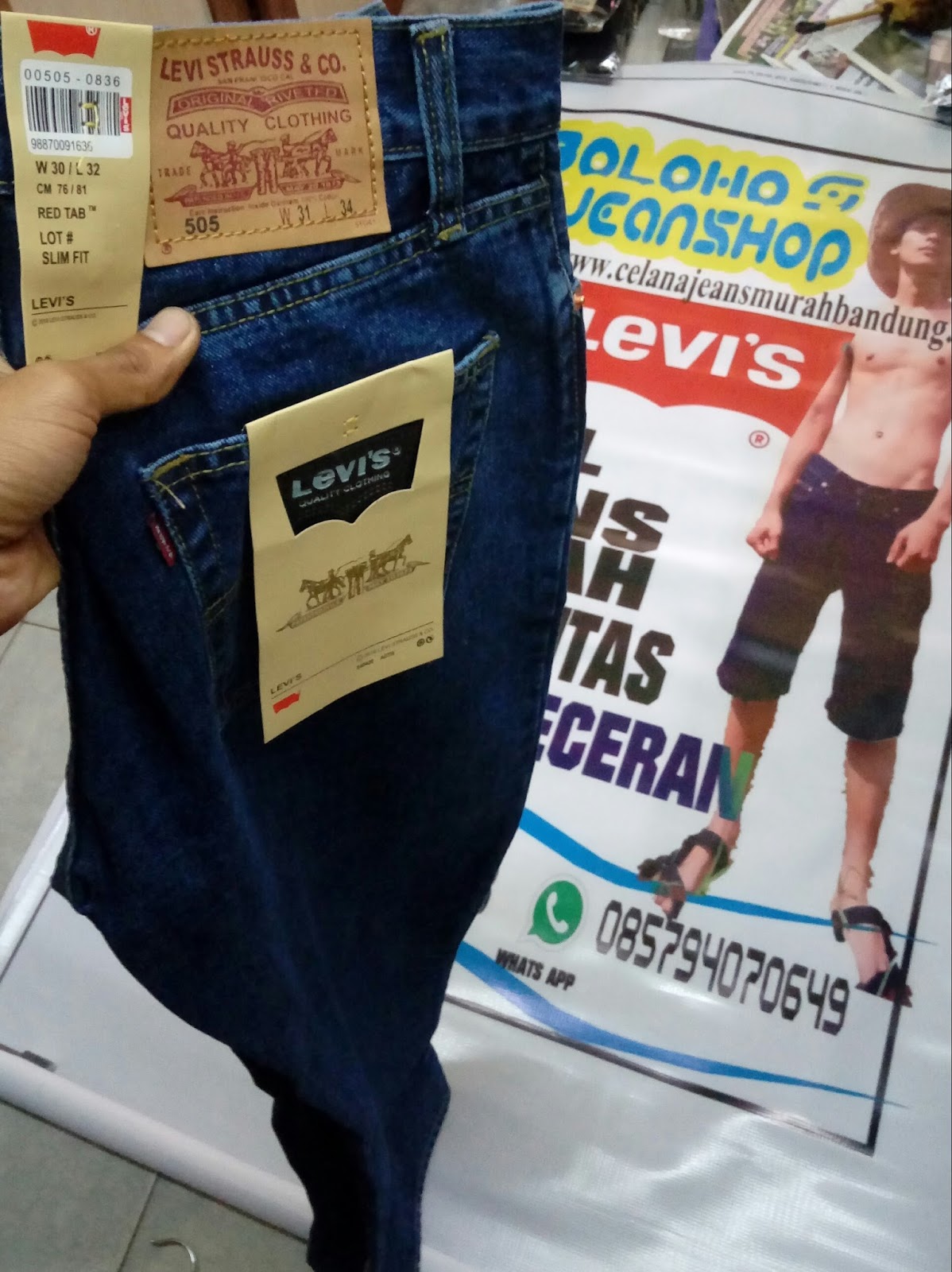 Distributor Celana Jeans Surabaya - Celana Jeans Murah 