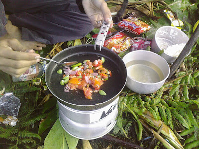 masak dina trangia-Foto danau ciharus