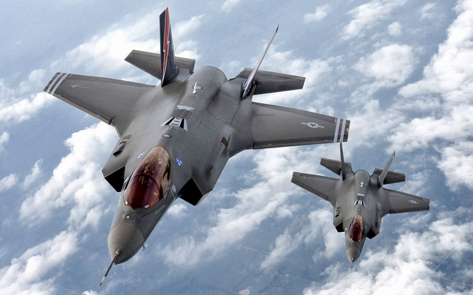 Gambar Pesawat Tempur Siluman F-35 Lightning II