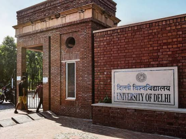  Delhi university: दो साल बाद ऑफलाइन परीक्षाएं शुरू