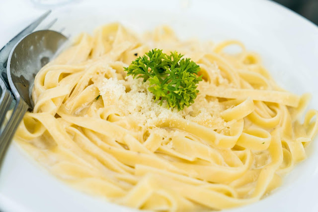 Macarrão com Iogurte e Queijo