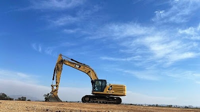 Jasa Pengiriman Barang Import Excavator Caterpillar Dari China
