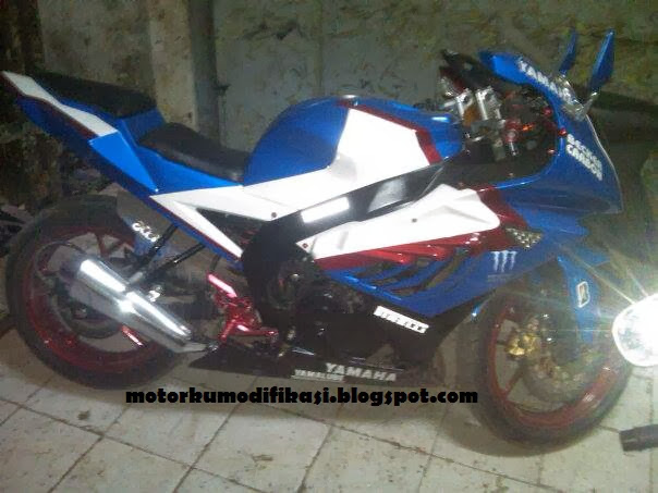 gambar modifikasi yamaha byson warna biru terbaru 2014 title=