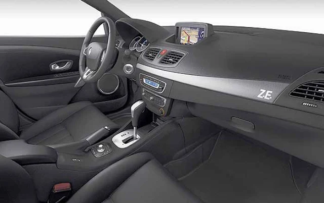 Novo Renault Fluence ZE - interior