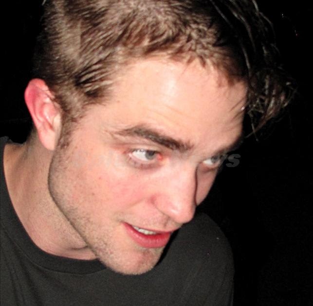 Ini Dia Model  Rambut  Aneh Terbaru Robert  Pattinson